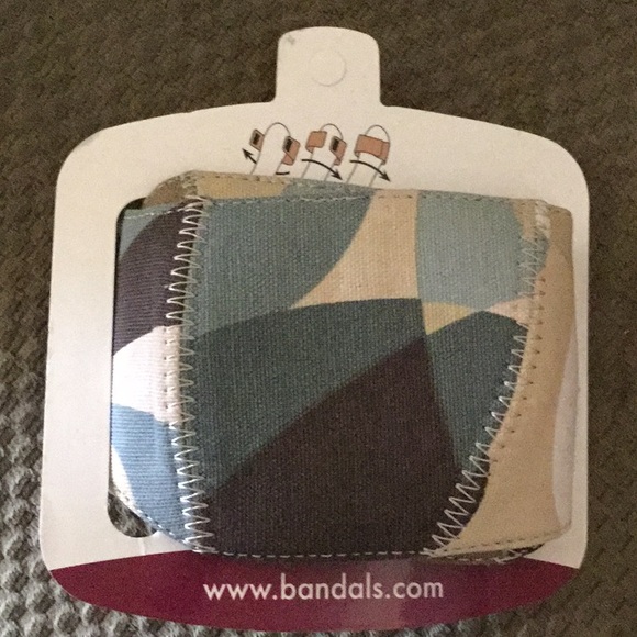 Bandals - Picture 2 of 2